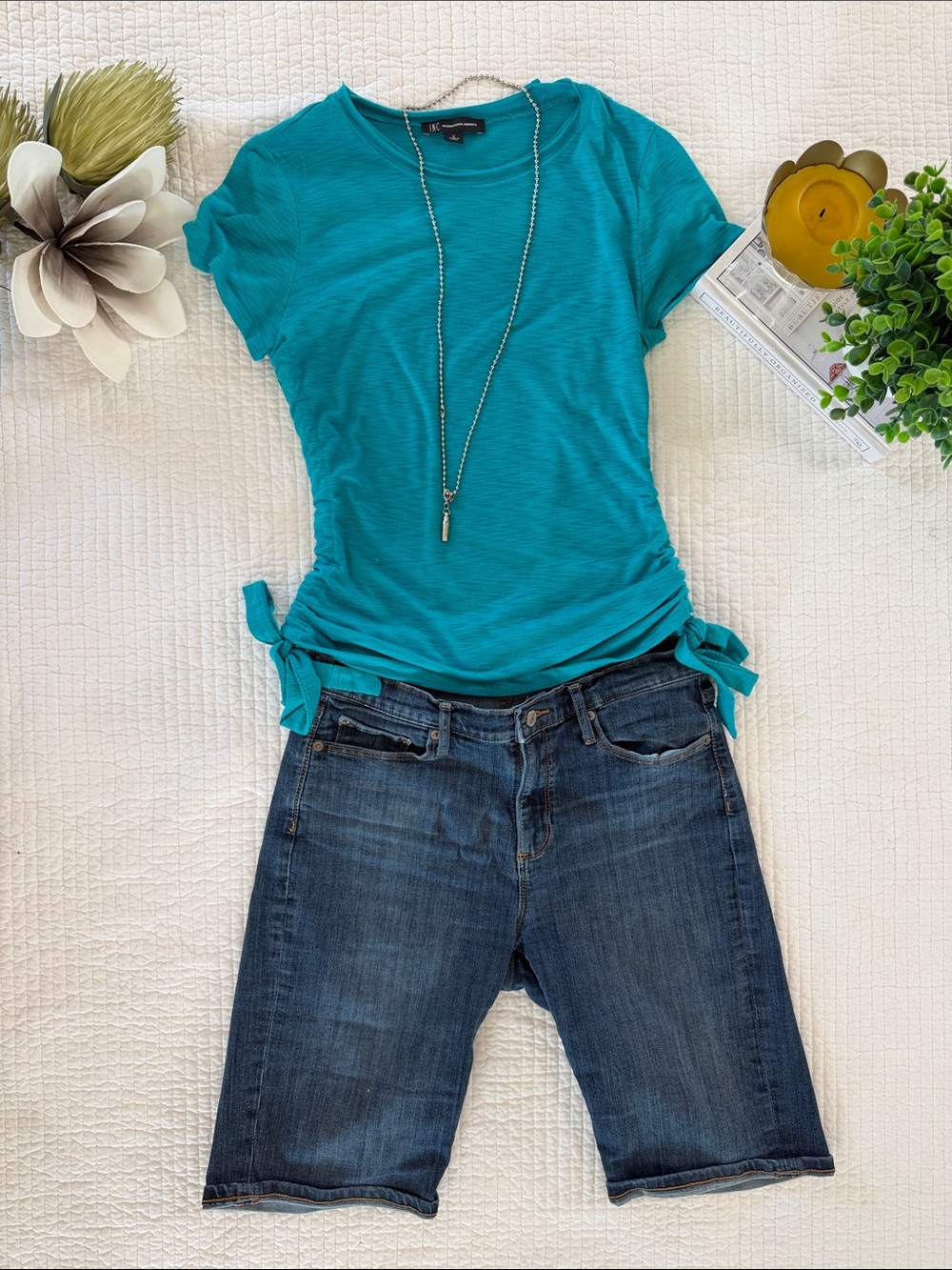 Banana Republic Women’s Straight Jeans  Shorts - Denim Blue Size 6